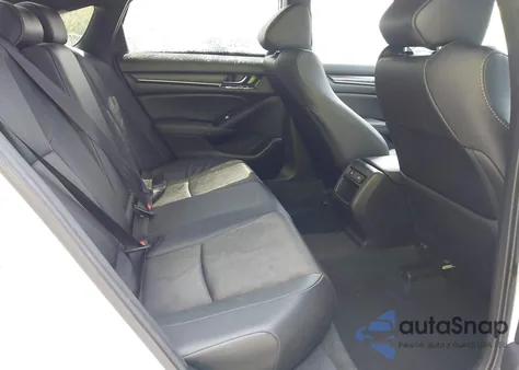 2021 Honda Accord Sport z USA, uszkodzony, nr VIN 1HGCV1F37MA039742